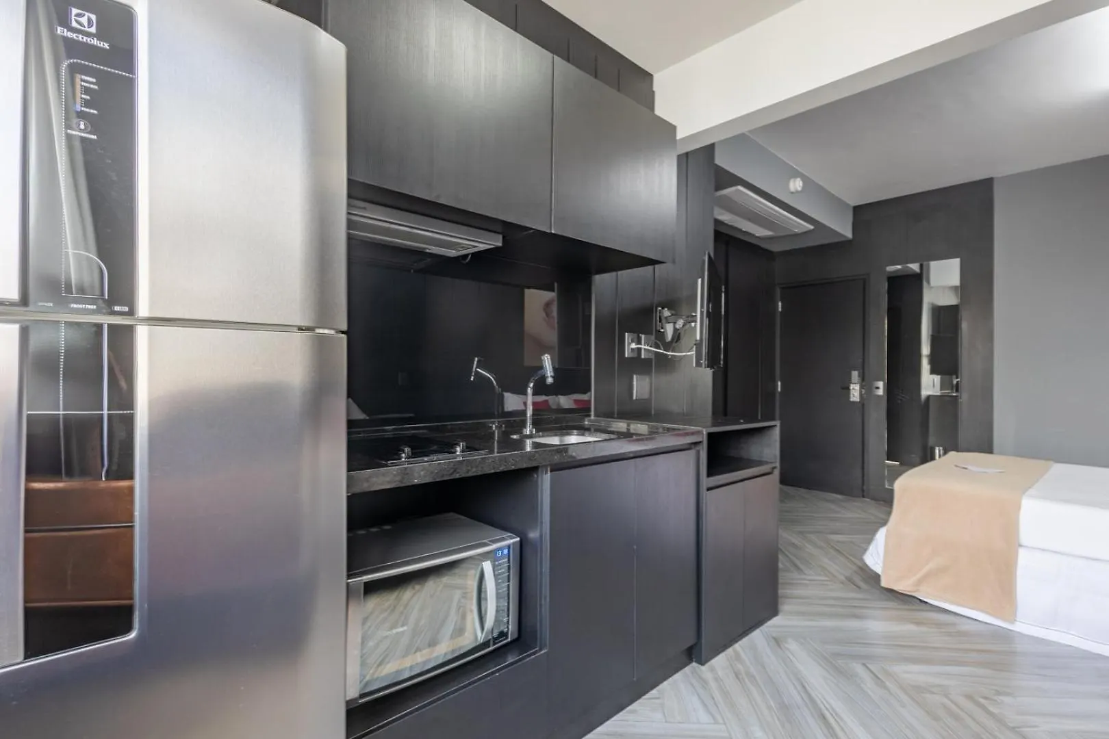 Housi Bela Cintra Apartamento São Paulo