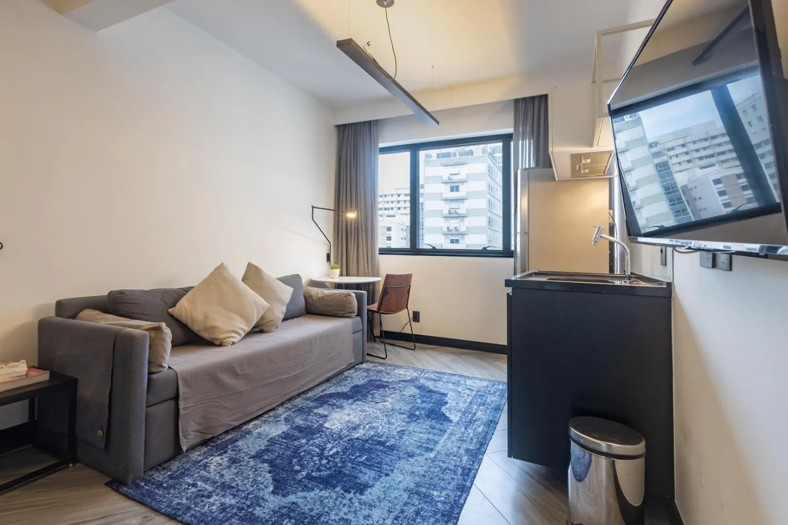 Housi Bela Cintra Apartamento São Paulo
